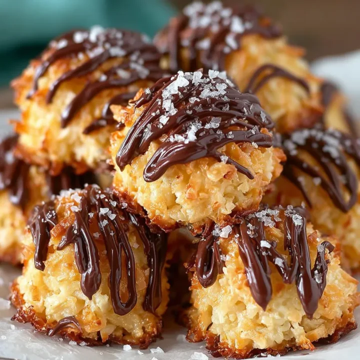 Delightful Turmeric Coconut Macaroons
