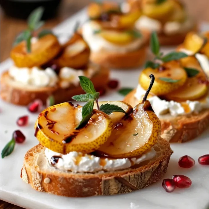 Pomegranate Pear Crostini Appetizers: A Delightful Fusion of Flavors