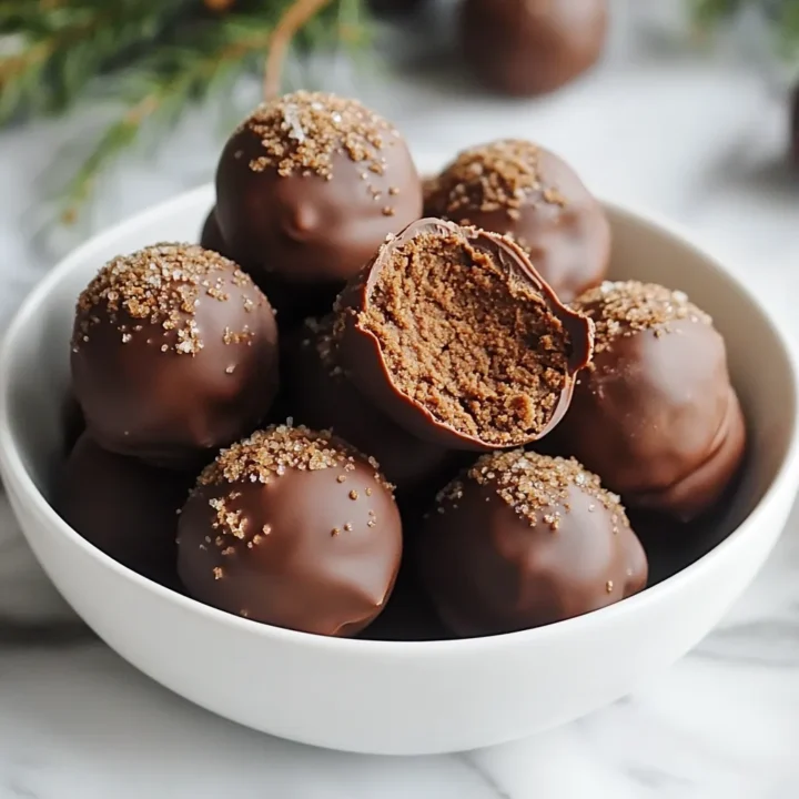 Gingerbread Cookie Truffles: A Festive Indulgence